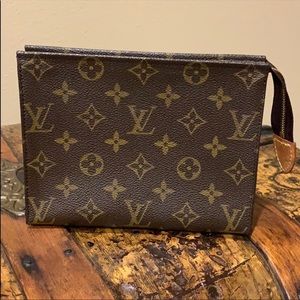 Louis Vuitton Toiletry Pouch 19